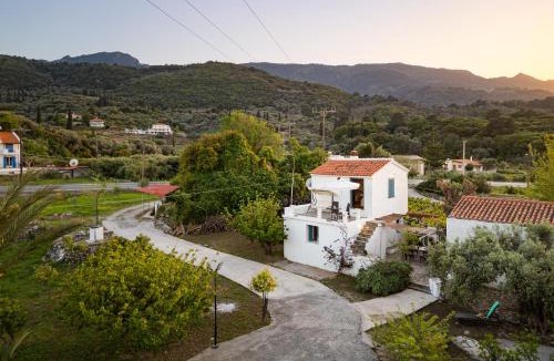 Kokkari House | Thalia's Cottage - Cozy, Romantic Retreat with Sea & Mountain views