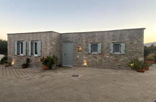 Soros House | The Antiparos Stone House