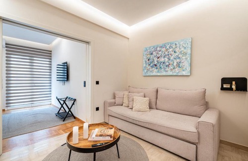 Pangrati Apartment | The Apex Boutique Apartment B2