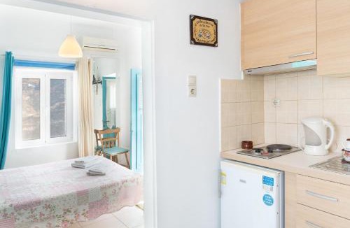 Ioulida Apartment | The Castle House Kea