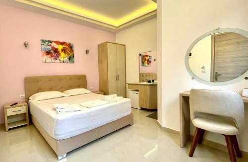 Qafe e Gjashtes Hotel | The City Gate Hotel