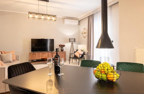 Evosmos Apartment | The Colour House