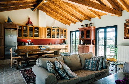 Kymi-Aliveri Villa | The Englishman's Villa