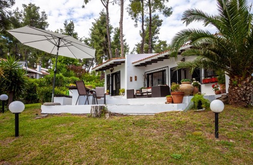 Sane Villa | The Gift Sani Villa