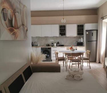 Kithira Apartment | The Heart of Kapsali