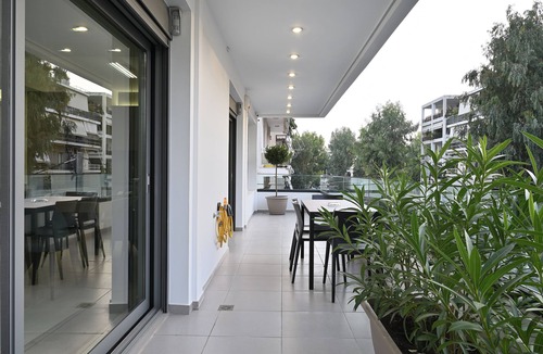 Palaio Faliro Apartment | The Lop Athens Holiday Luxury Suites