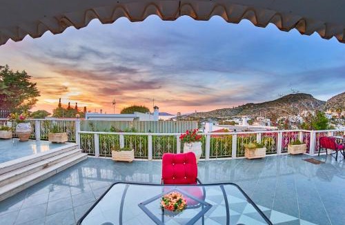 Palaia Fokaia Villa | The Mardim Villa