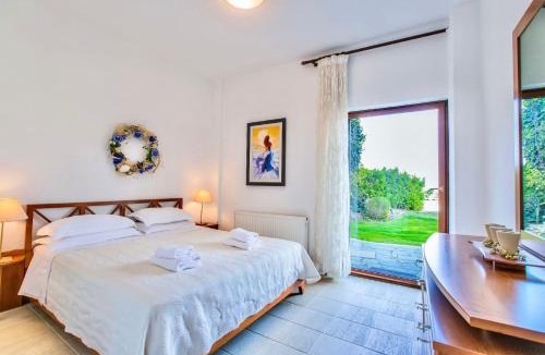 Sane Villa | The Sani Jewels, Villa Anna with pool