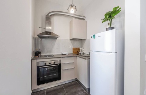 Ishem Apartment | The Seabreeze Apartment by PikHost