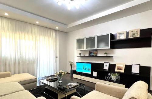 Blloku Apartment | The spacious comfy apartment in the heart of Blloku