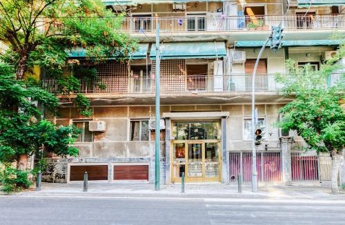 Filopappou Apartment | the star of Athens