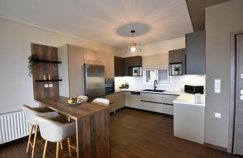 Volos Apartment | Thea Hill