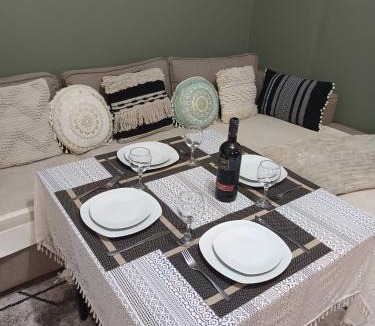 Shkembi i Kavajes Apartment | Theomar Apartament Durres