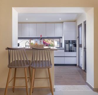 Afandou Apartment | TheraLiving - Boutique Apartment with Balcony