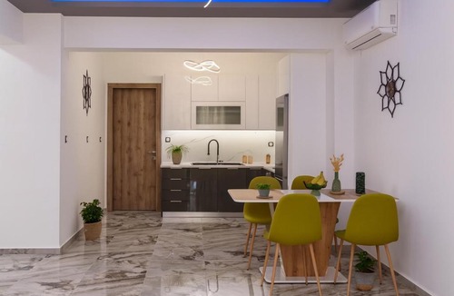 Ampelokipoi-Menemeni Apartment | Thessaloniki Luxe Suite, Achilles' Private Getaway