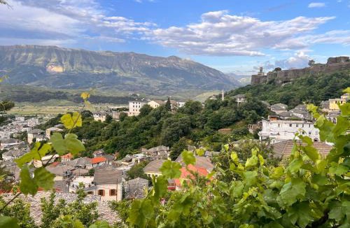 Gjirokaster Villa | Thimjos & Ritas Guesthouse