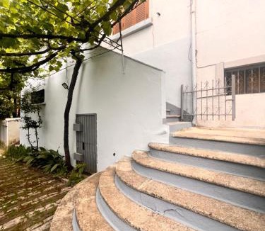 Gjirokaster Villa | Thimjos & Ritas Guesthouse