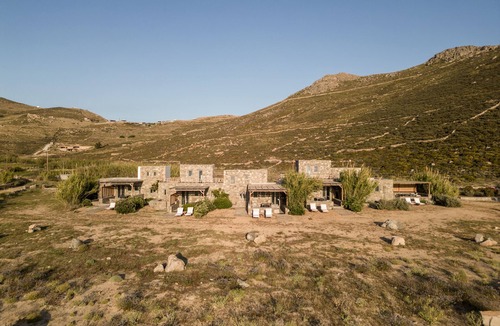 Serifos Apartment | Three BD Grande Maisonette with Sea View by Ammoa Feelgood Boutique Houses
