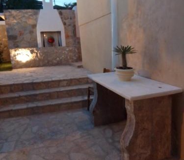 Ligourio House | Thymele Stone House