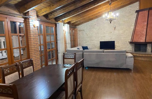 Blloku Apartment | Tirana City Center Apartment W