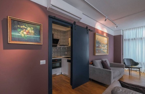 Tirana Apartment | Tirana Skyline | 5BR Near Air Albania Stadium by PikHost