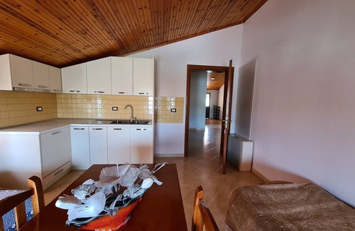 Kamez House | Tirane Tranquility Cottage