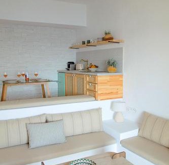 Loutraki House | To Nisi