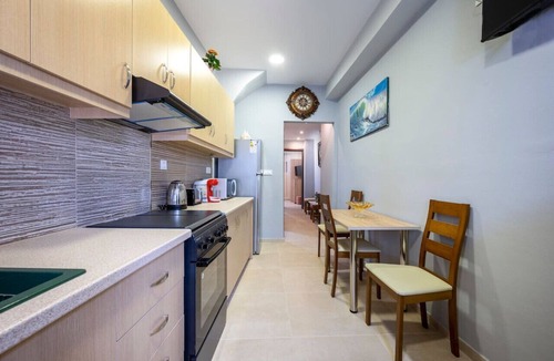 Kos Town Apartment | Top Spot Apartment at Dolphin Square