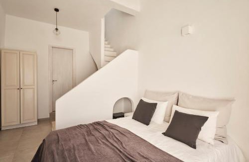 Little Venice Apartment | Town Box by Monocle