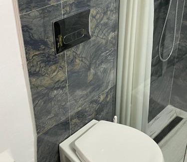 Qazim Pali Apartment | Traceys 3 Apartments Borsh