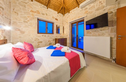 Elation Villa | Traditional - 3 Bedroom Villa