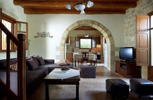 Atsipópoulon Villa | Traditional pool villa in olive grove, 3 bedrooms