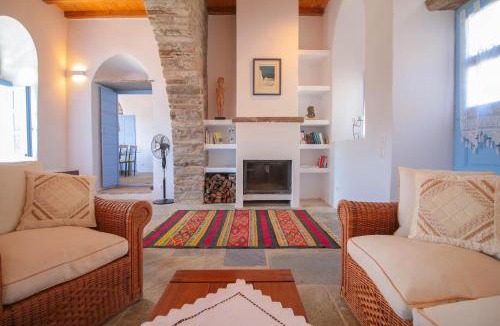 Tinos Villa | Traditional Villa in Ktikados - 3BR and SeaView