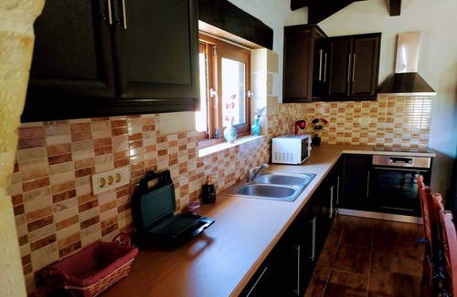 Pemonia Villa | Traditional Villa in Pemonia