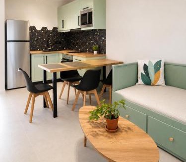 Sidari Apartment | Treehouse Suite and Apartment