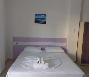 Vlore Cabin | TRiAD