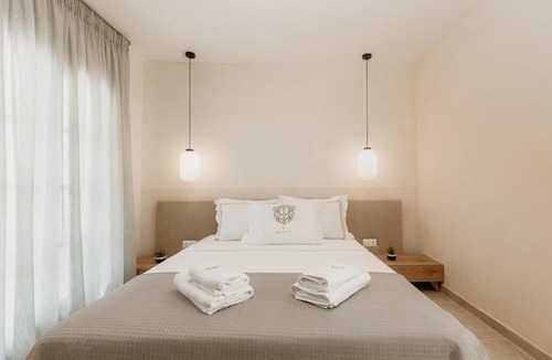 Aristotelis Hotel | TRINITY THE HOTEL