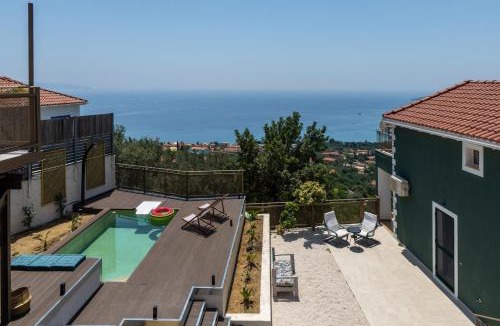 Mousata Villa | Trithea Seaview Villa with Pool Quiet and Relaxing