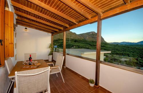 Faleliana House | Trouli Rokka House