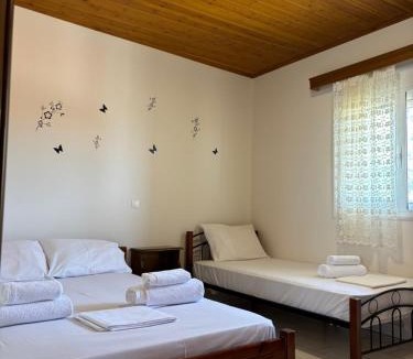 Kiparissia Apartment | -Tsiakos Apartment- in Vryses
