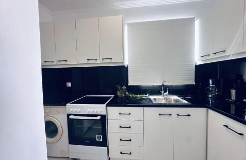Agrilia House | Tsoukala Guest House - 3BR near Laganas by Villa Mana Gers