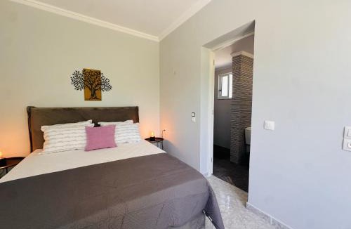 Agrilia House | Tsoukala Guest House - 3BR near Laganas by Villa Mana Gers