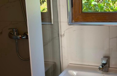 Shkoder Hotel | Twentysix Cabin
