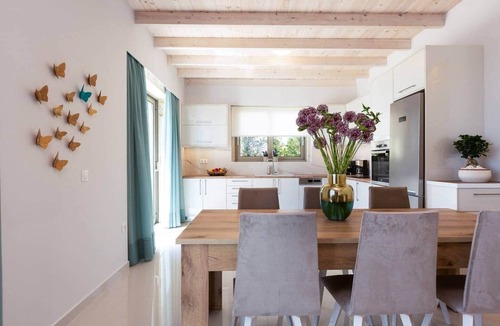Zerviana House | Twin Villas, sea & sunset view, pool, BBQ, luxury