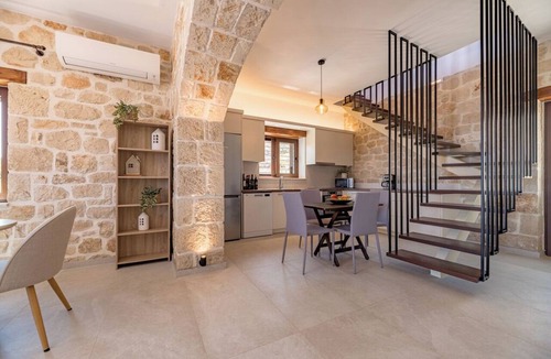 Skinaria Apartment | Two Bedroom Apartment with Terrace & Sea View - Villa Mare Studios