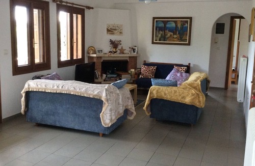Sourpi Apartment | Two bedroom apartment in pretty seaside village