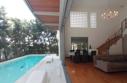 Glyfada House | Ultra - Modern Living, with Private Outdoor Pool