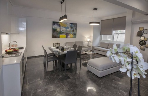 Koukaki Apartment | Unique Apartment close to Acropolis by GHH