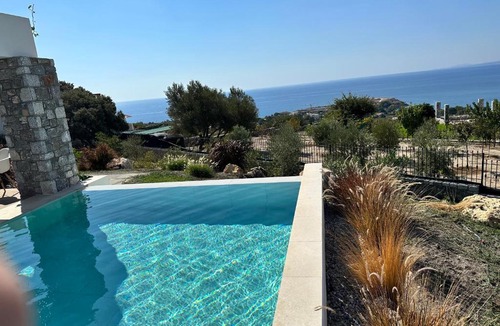 Pefkos Villa | Unique luxury villas with private pools and breathtaking sea views in Lindos area