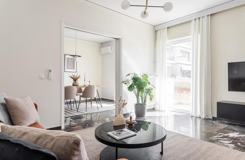 Khalandrion Apartment | Upscale 3BR Apartment in Chalandri by UPSTREET